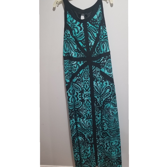 R&M Richards Dresses & Skirts - R&M Richard's Maxi dress
